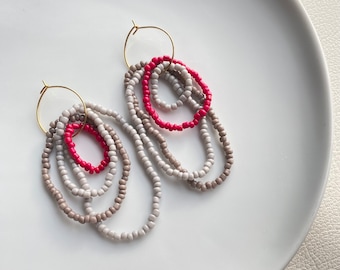 Hot pink and beige seed bead earrings, Gold plated hoops with seed beads, Modern seed bead earrings for her, Mismatched earrings