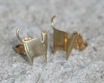 Orecchini Gold Cat: questi orecchini Cat Stud fatti a mano sono realizzati nel Regno Unito da Lily McCallin