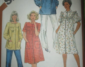 Vintage Simplicity dress and blouse pattern size 22 and 24