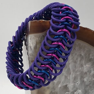 Bi Pride Stretchy Chainmaille Bracelet