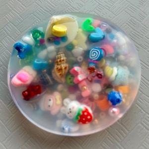 THE EVERYTHING Picky Pad: Sensory Fidget Toy with Assorted Charms and Beads