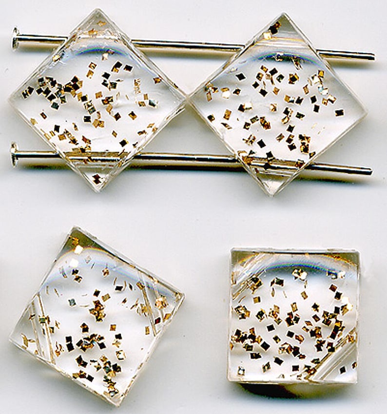 Vintage 2 Hole Nail Head Beads Plastic w/ Gold Confetti WG 16 Pcs. bild 1