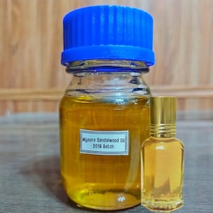 12ml 7+ Yrs Old Pure MYSORE SANDALWOOD Hydro-Distilled First Grade