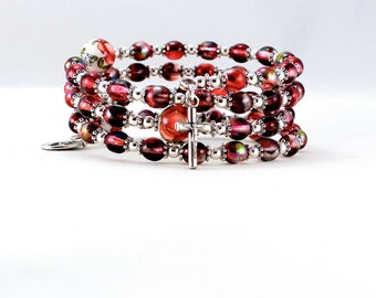 Pulsera de rosario con medalla milagrosa Pulsera de rosario envolvente Talla única para todos Rosas blancas rosas rojas Rosario completo de 5 décadas The Rosario Works