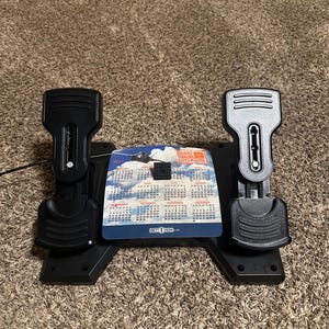 Flight Sim-roderpedalmattankare