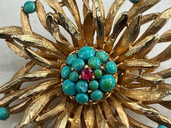 Costume Jewelry Faux Turquoise Brooch - Gold Flow… - image 6