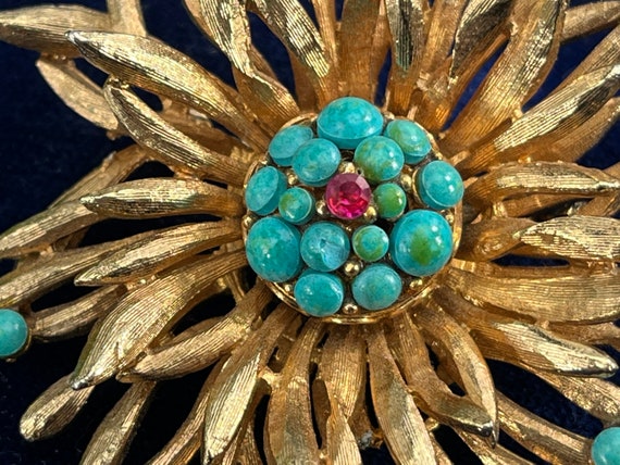 Costume Jewelry Faux Turquoise Brooch - Gold Flow… - image 2