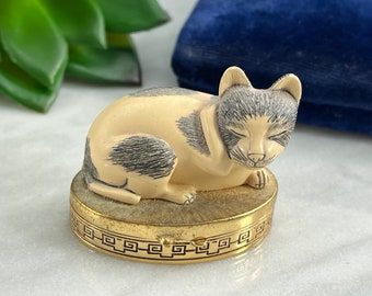 Estee Lauder Compact Perfume Solid - Contented Cat 1982 Cinnabar Scent