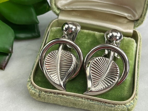 Marvella Costume Jewelry Earrings - Silver Tone L… - image 7