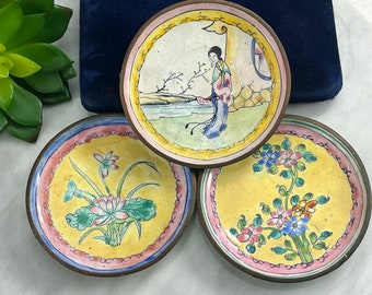 Vintage Canton Enamel Dish Set of Three - Trinket Bowl Chinese Yellow Enamel Ashtray