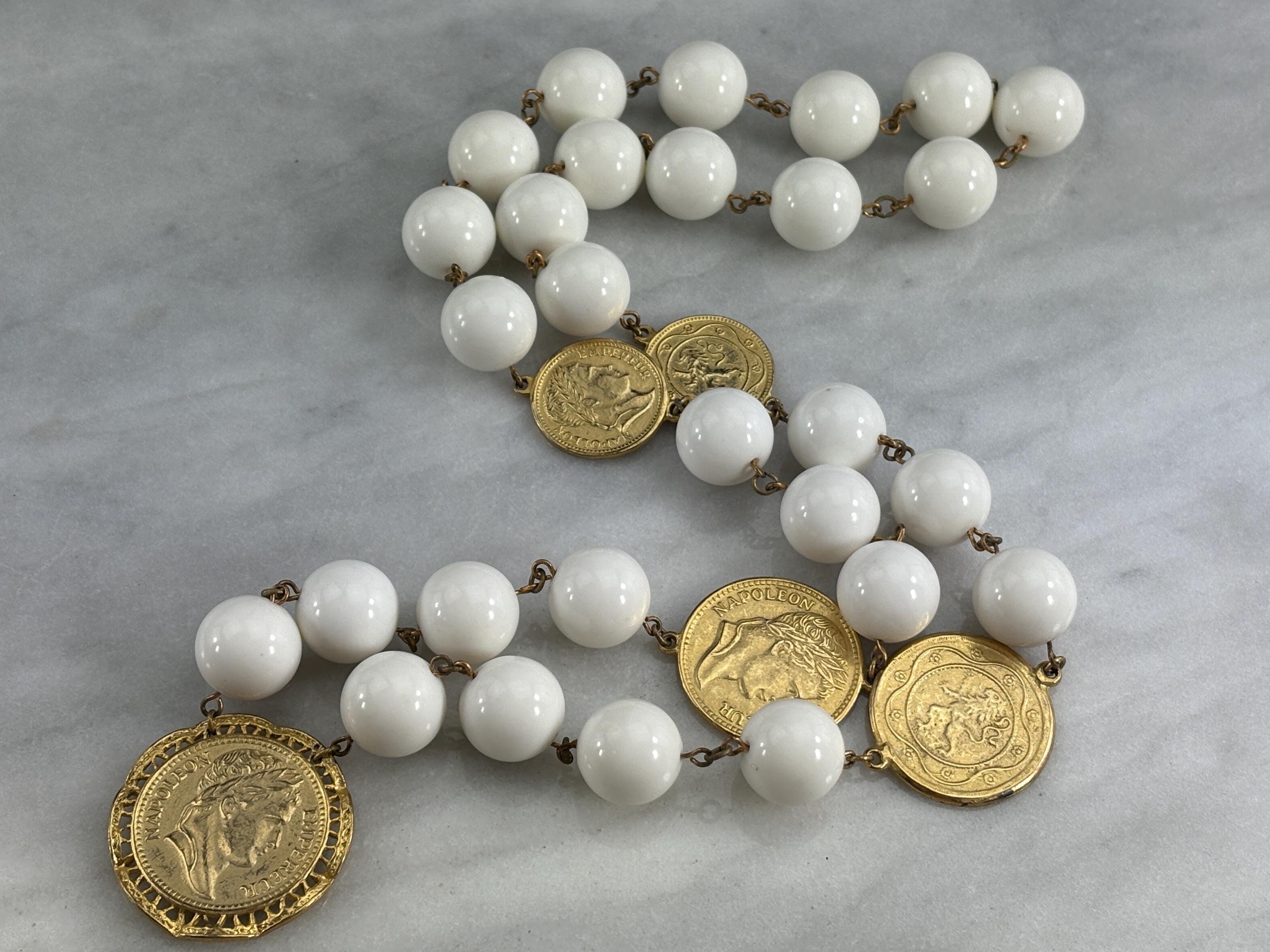 Collier Vintage Années 70/80 En Lucite Jaune Et Blanc - Longueur 59cm, Occasion