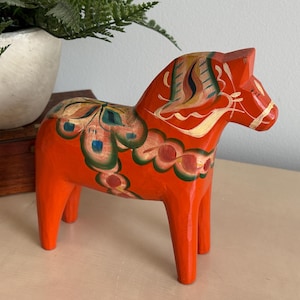 Swedish Dala Horse - 6.5&quot; Orange Painted Wood, Grannas Olsson Sweden