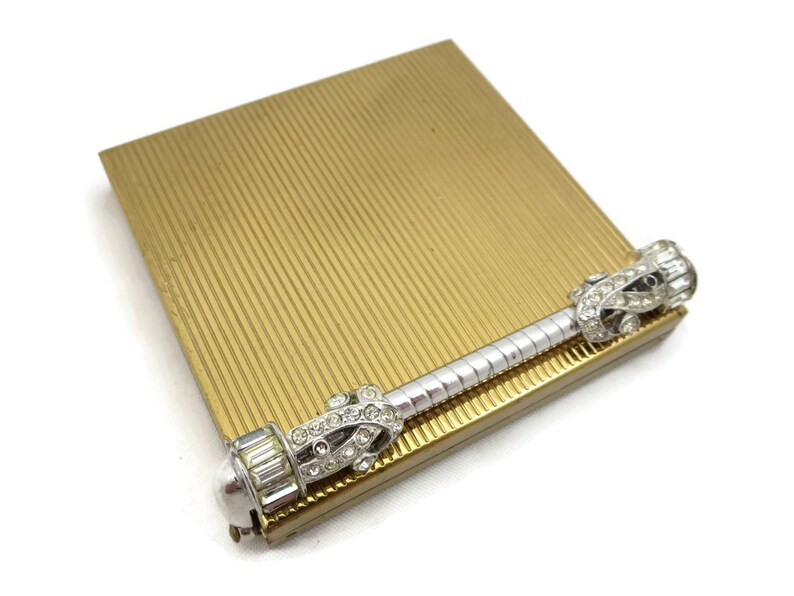 Rhinestone Clasp Swing Lok Locking Cover Flatter Face du Barry Makeup Powder Case Volupte Compact