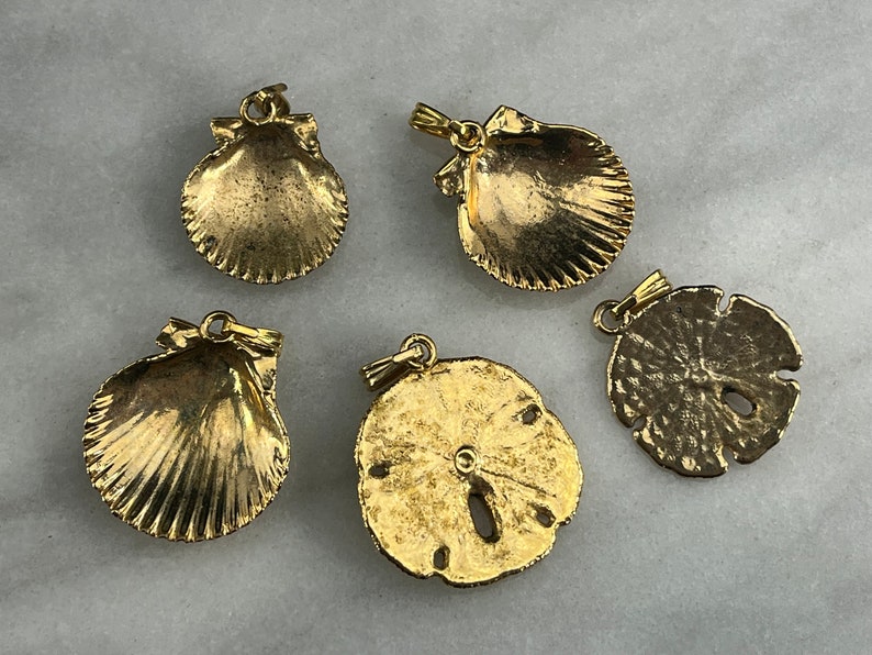 Vintage Gold Tone Shell and Sand Dollar Necklace Pendan Lot image 2