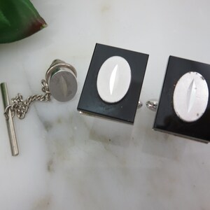 Swank Cufflinks and Tie Tack - Mid Century Modern, Onyx Glass, Textured Silver, Vintage Mens Accessories, 1960s, For Him