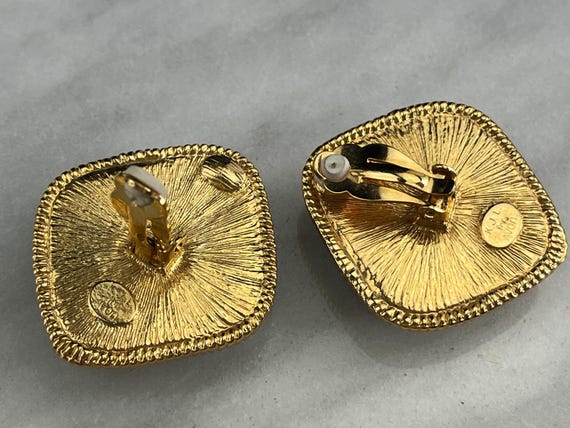 KJL Kenneth Jay Lane Blue Cabochon Clip On Earrin… - image 2