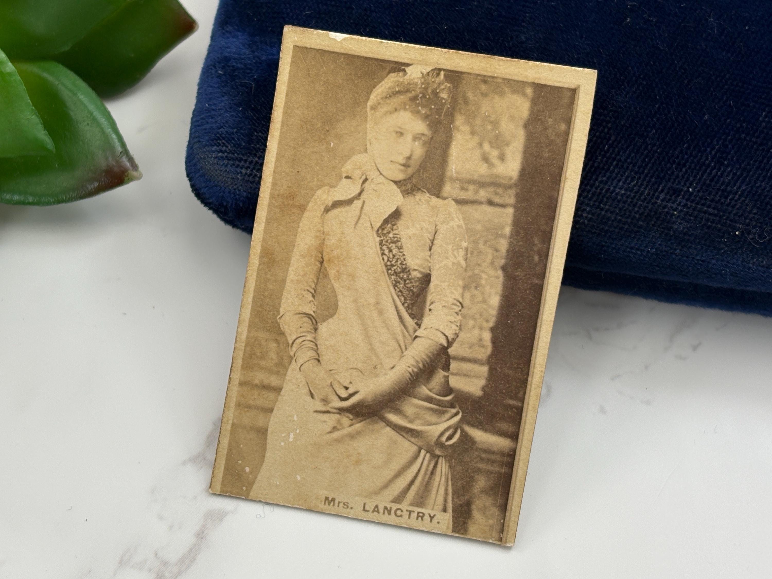 Lillie Langtry - Etsy