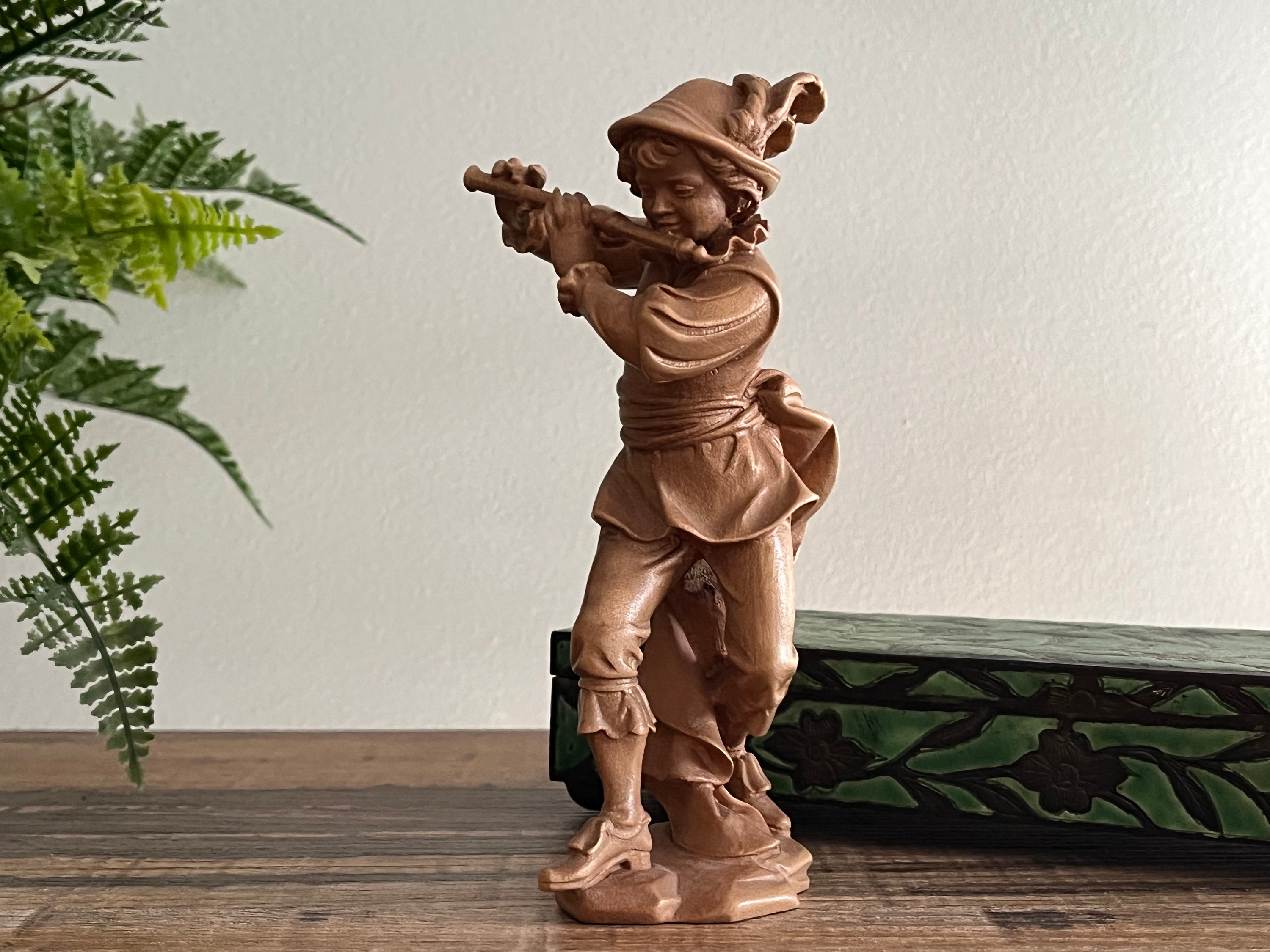 イタリア製 木彫り 置物 少年 男の子 アンテイーク ヨーロピアン