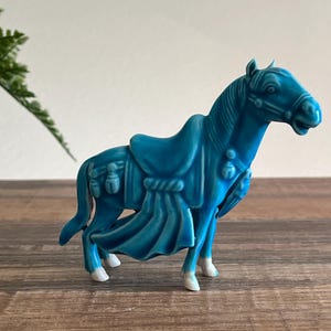 青磁の馬の置物 - 中国唐馬 - Etsy 日本