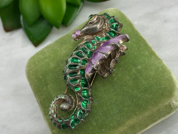 Vintage Figural Fur Clip - Sea Horse, Green and P… - image 5