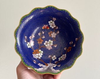 Chinese Cloisonne Bowl - Flowers on Cloud Pattern Background