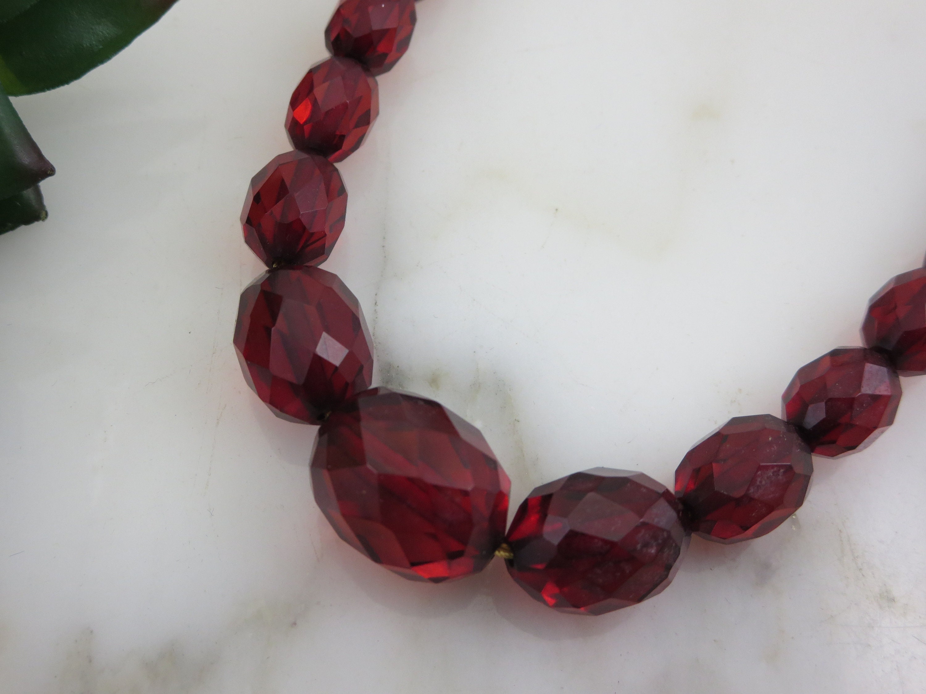 Bakelite jewelry hotsell necklace