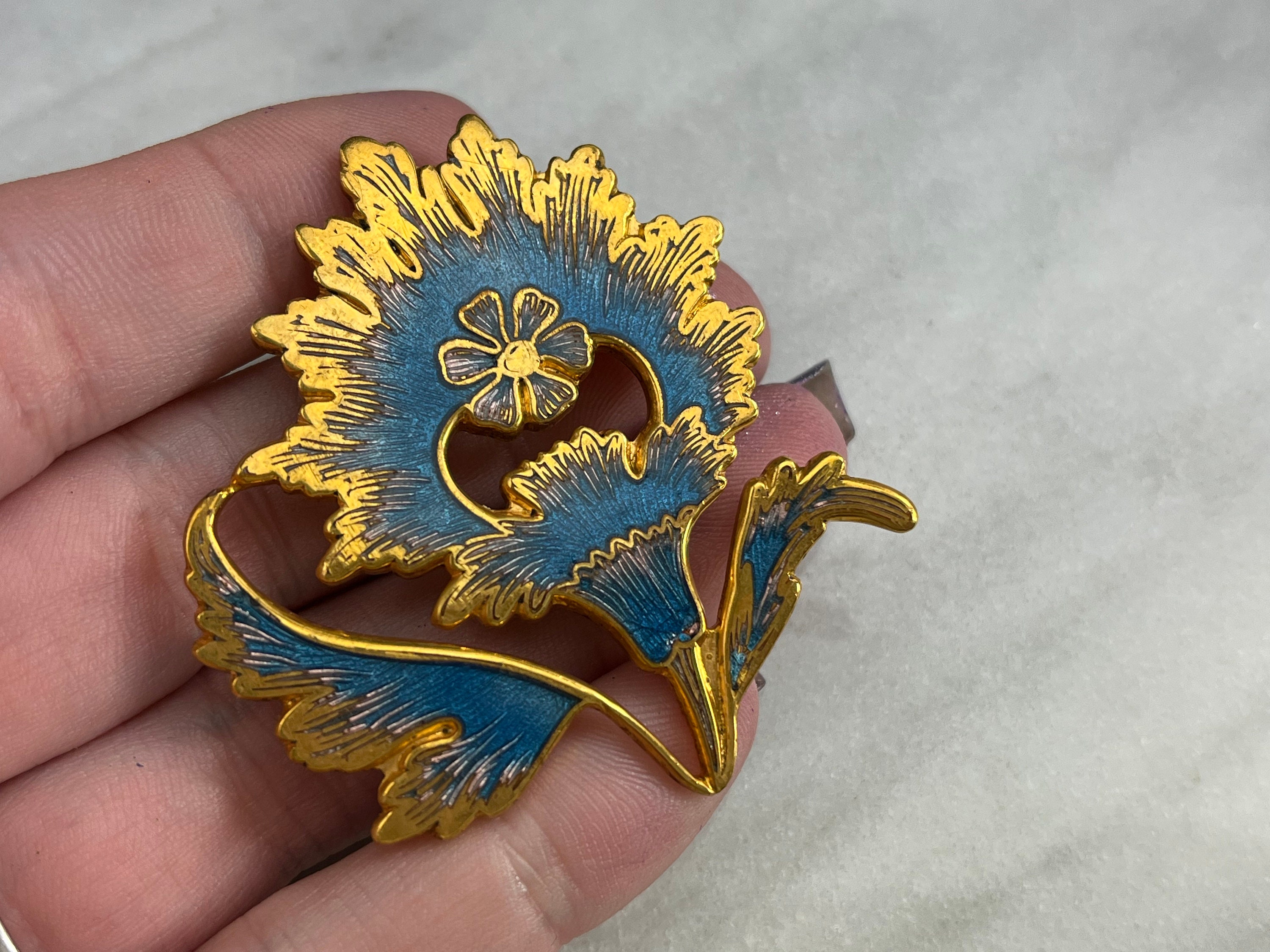MMA Jewelry Brooch - Gold Tone and Blue Enamel Flower