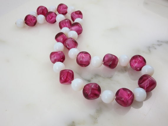 Pink Art Glass Bead Necklace - Swirled Glass and … - image 8