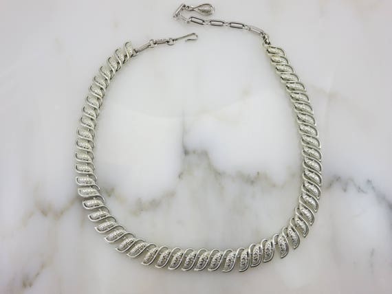 Vintage Costume Jewelry Fringe Necklace - Coro Mi… - image 4