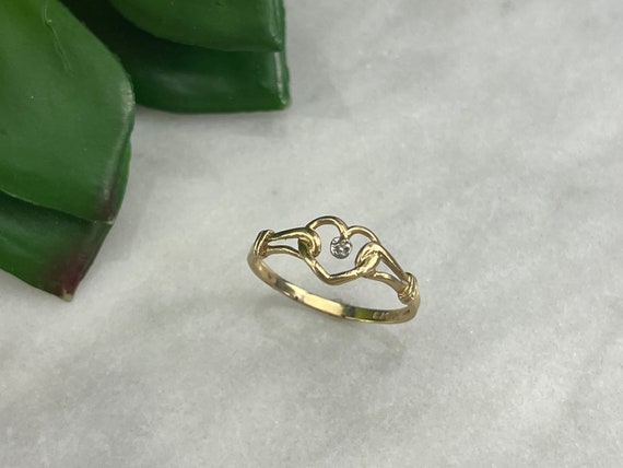 10k Gold Diamond Heart Ring - Vintage Rings for W… - image 2