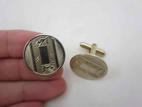 Mid Century Cufflinks - Pale Gold Tone, Vintage M… - image 4