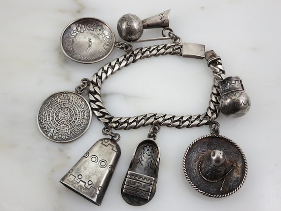 HUGE Vintage sterling silver charm bracelet — Gembank1973