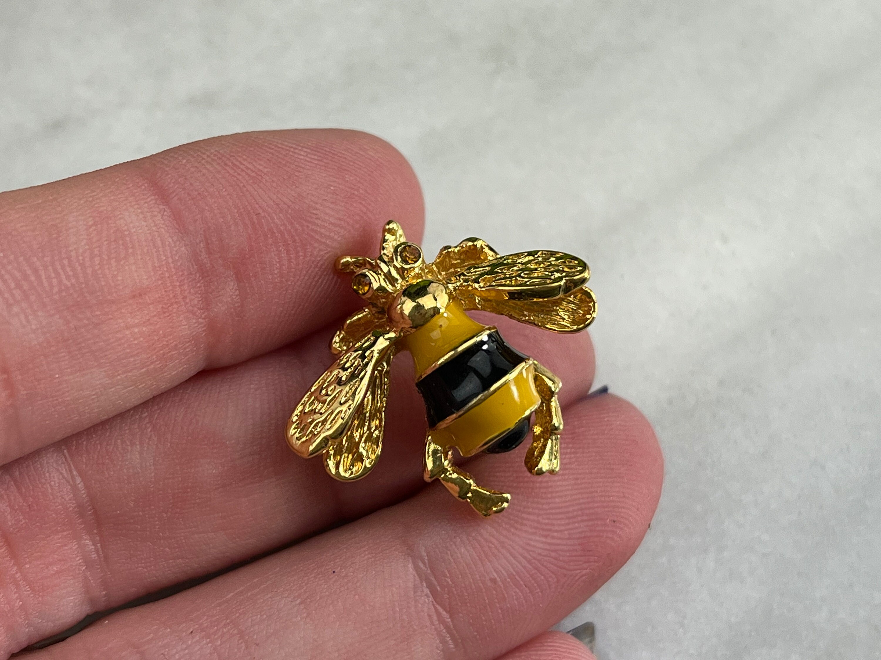 Gold bee best sale pin