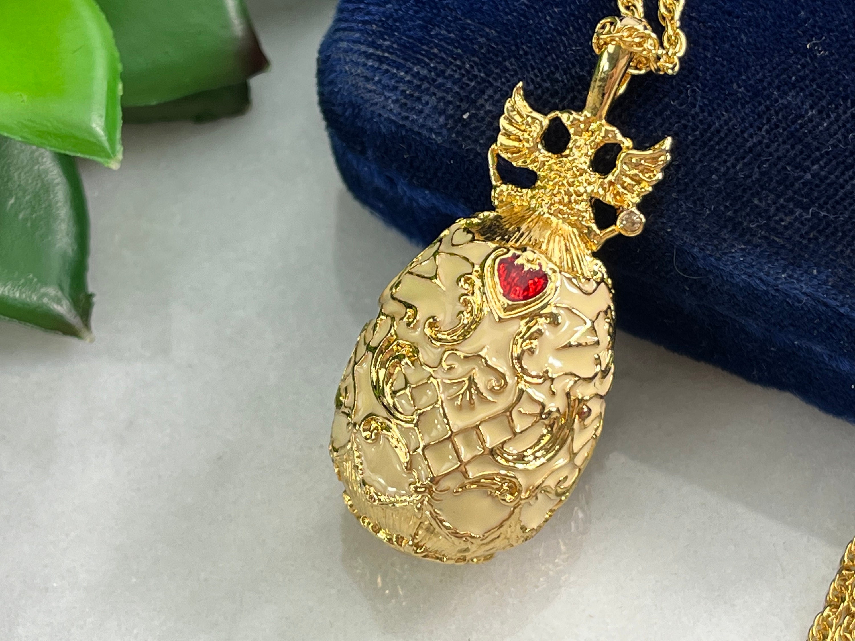 Joan Rivers Egg Pendant Necklace Cream Enamel musical Palace