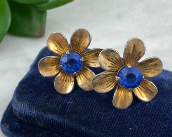 Vintage Sterling Silver Flower Earrings - Daisy Screwback Earrings for Women