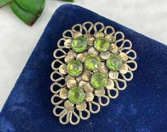 Pince à robe vintage - Bijoux fantaisie strass vert clair