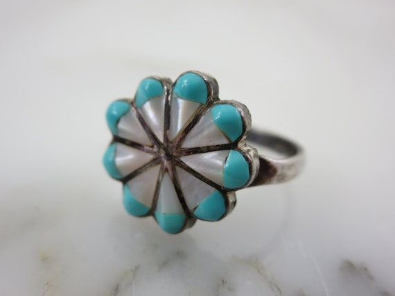 Vintage Turquoise Flower Ring - Mother of Pearl I… - image 9