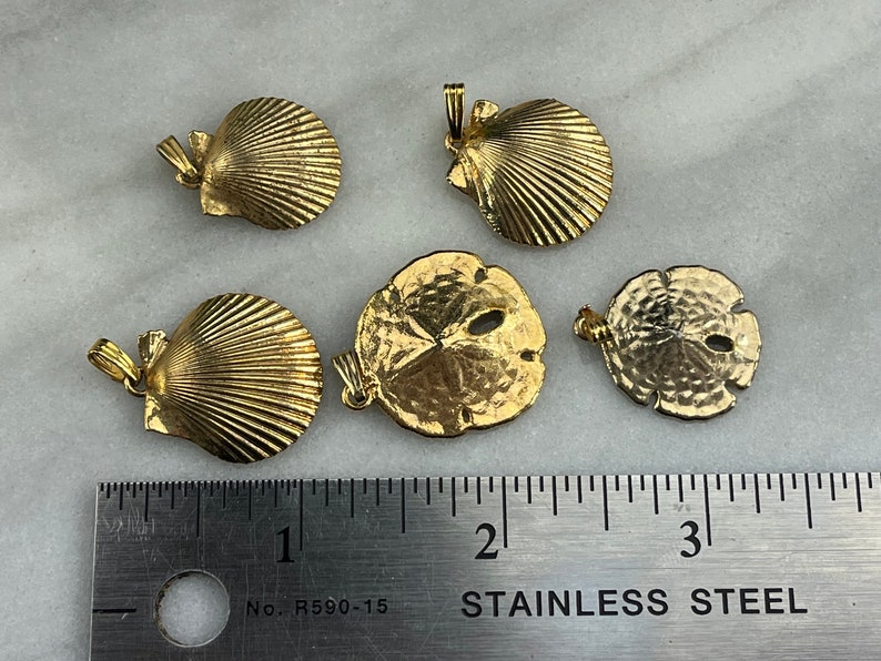 Vintage Gold Tone Shell and Sand Dollar Necklace Pendan Lot image 4