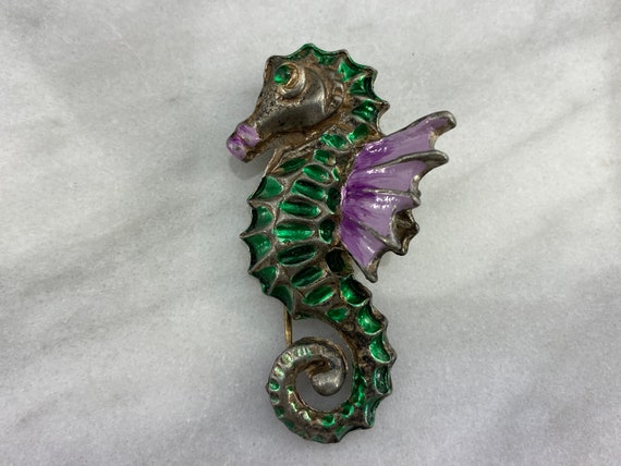 Vintage Figural Fur Clip - Sea Horse, Green and P… - image 7