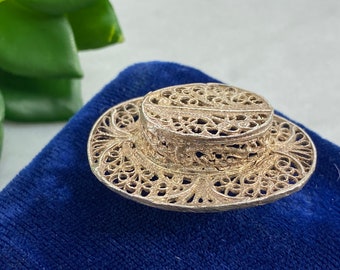 Vintage Silver Filigree Hat Brooch - Straw Boater Style