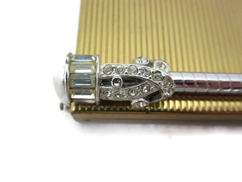 Rhinestone Clasp Swing Lok Locking Cover Flatter Face du Barry Makeup Powder Case Volupte Compact
