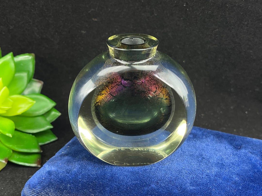 LAN glass work perfume bottle vase 花瓶 LAN glass work perfume bottle vase 花瓶