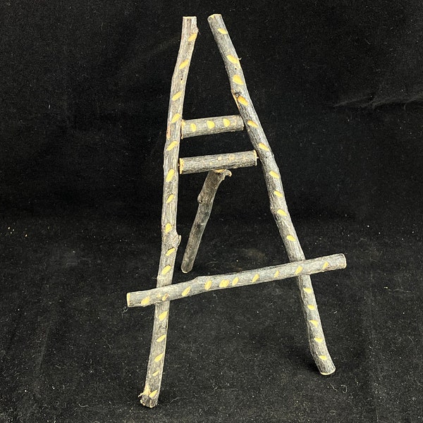 Wood Twig Easel - Hand Made Photo Holder