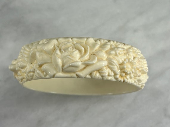 Flower Bracelet -  Cream Color Bangle with Roses … - image 4