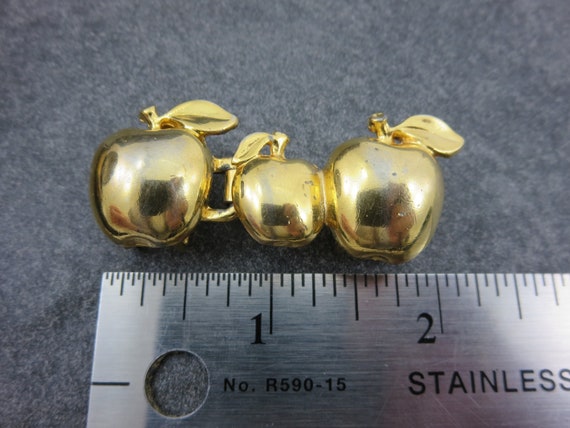 Apples Gold Tone Belt Buckle - Accessories Design… - image 3