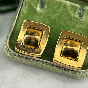 Costume Jewelry Buckle Earrings - 1980s Jewelry Clip Earrings, Gold Tone Vintage Earrings for Women