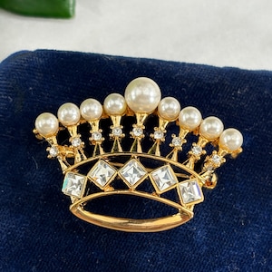 Crown Brooch - Faux Pearls and Rhinestones, Costume Jewelry