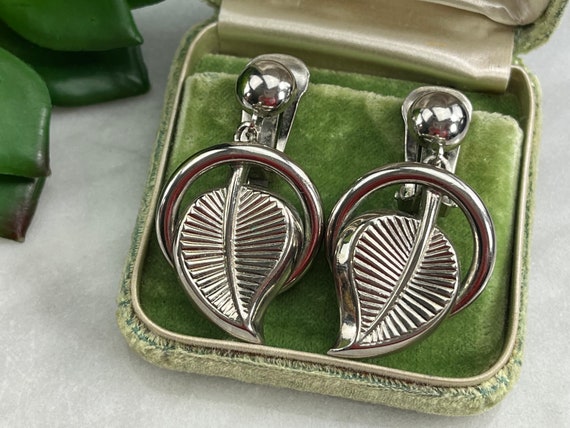 Marvella Costume Jewelry Earrings - Silver Tone L… - image 1