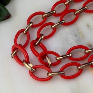 Vintage Costume Jewelry Orange Lucite & Gold Tone Link Necklace – 33&quot;