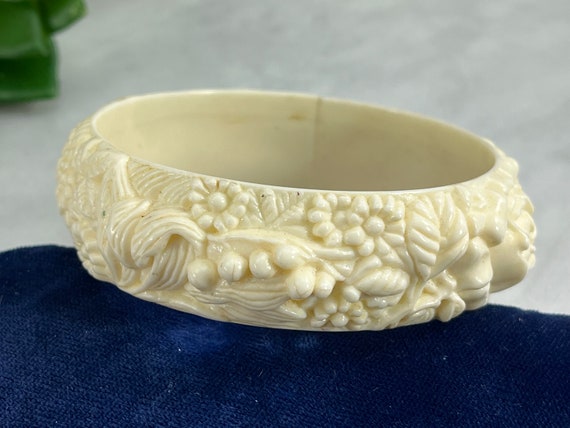 Flower Bracelet -  Cream Color Bangle with Roses … - image 1